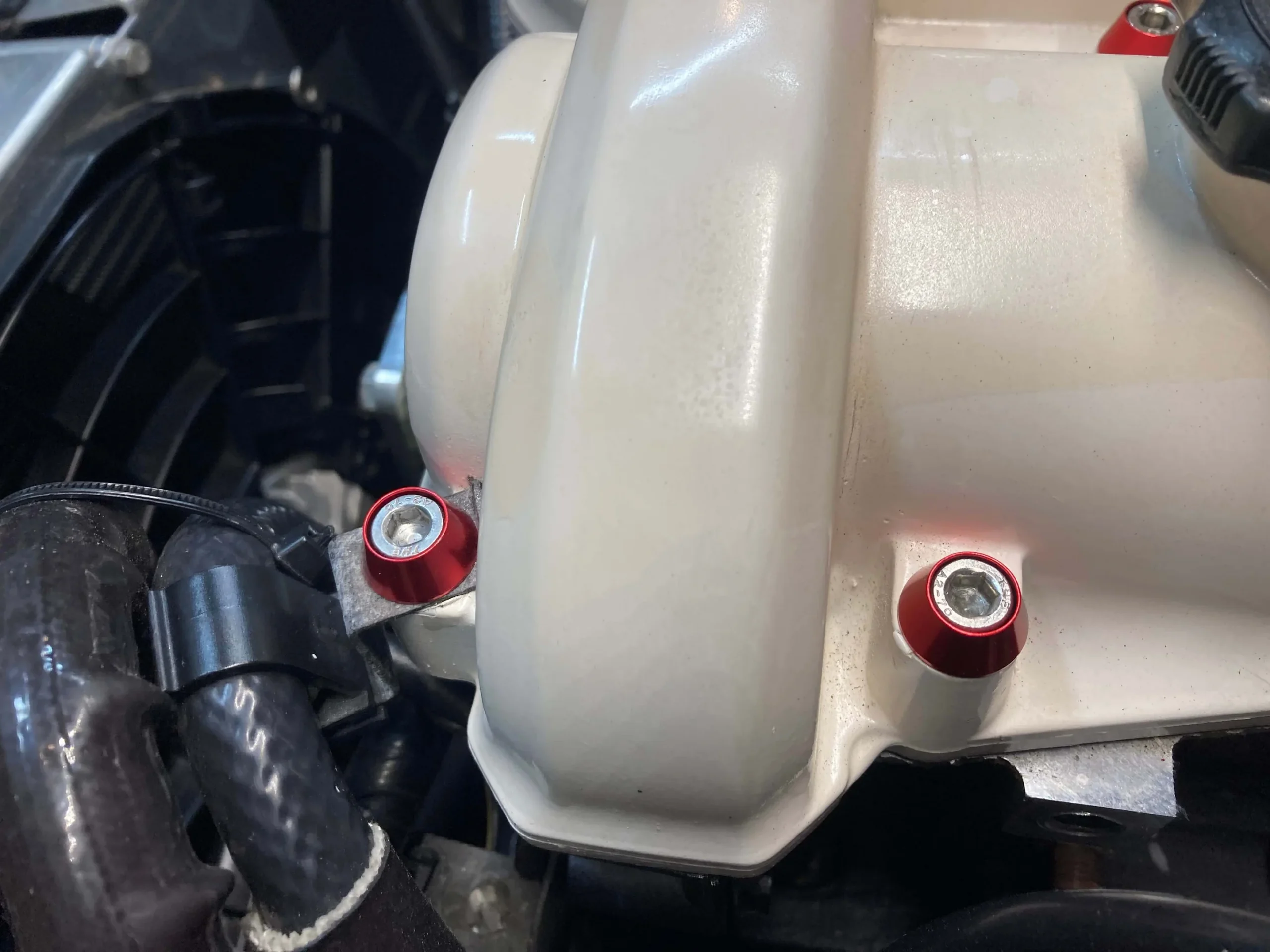 Miata Valve Cover Bolt Set Anodized Colors Stainless Steel 1990-2005 - alternate view